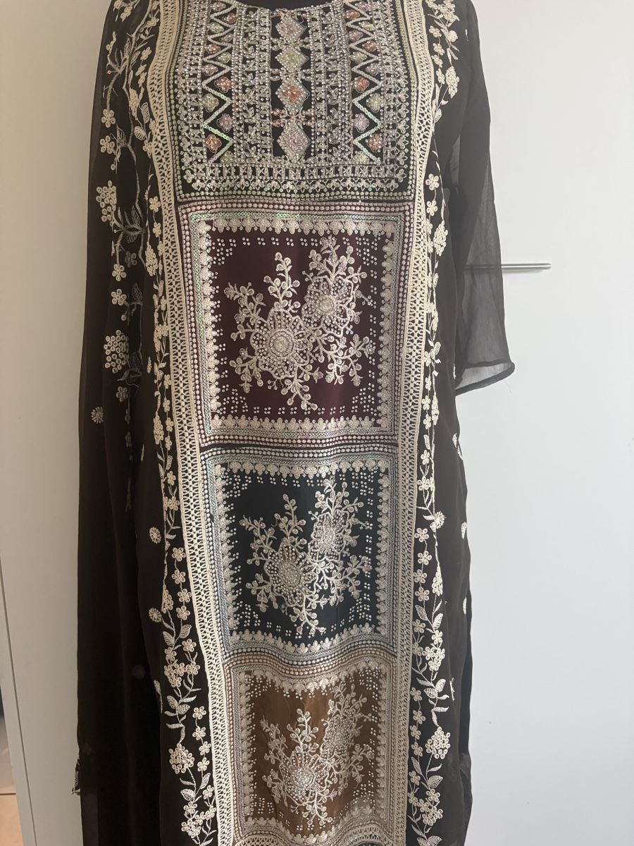 Lotti di vestiti: 3 pcs Shalwar kameez  – Nuovo (secondo la descrizione) da Bösingen venduto da ash_jnn8