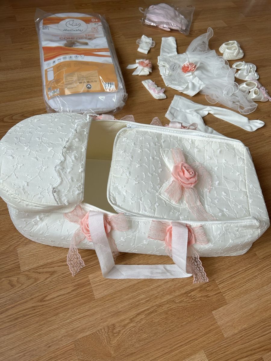 Chicco Lotti & Set di vestiti: Tutto nuovo con etichetta da 0-3 mesi – Nuovo e nell'imballaggio originale da Mendrisio venduto da Natalie_machado 2