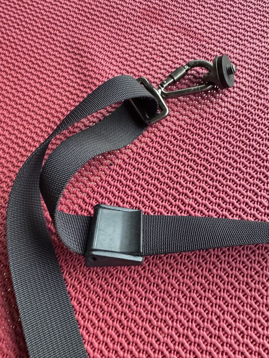 Leica Altri Accessori: Blackrapid Kameragurt – Usato da Viganello venduto da NicodemusRoger 1