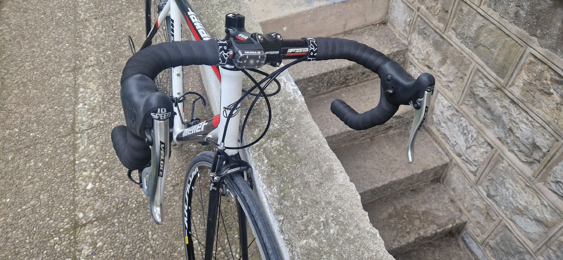 Biciclette: velo de course Menser professionnel – Usato da Genthod venduto da pra_fs6q 3