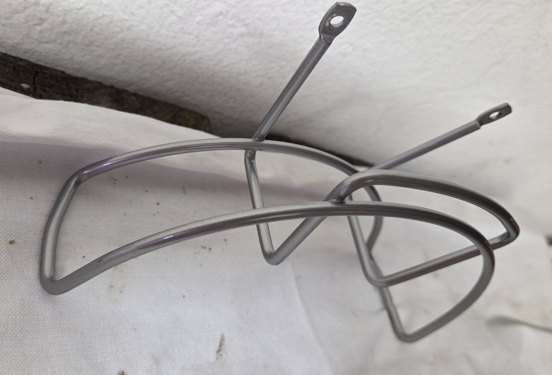 Supporti a parete: Staubsauger Halter Matt/Grau Nr. 29 – Nuovo (secondo la descrizione) da Niederbipp venduto da Trude04 2
