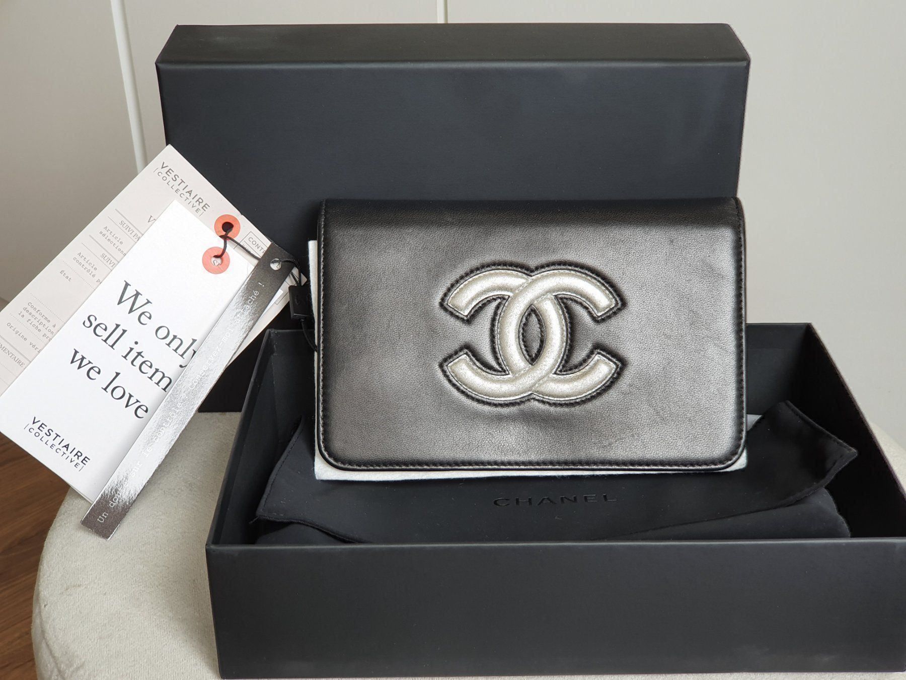 Chanel Taschen für Damen: AKTION: CHANEL Black CC Wallet on Chain – Gebraucht aus Wängi von Pambola