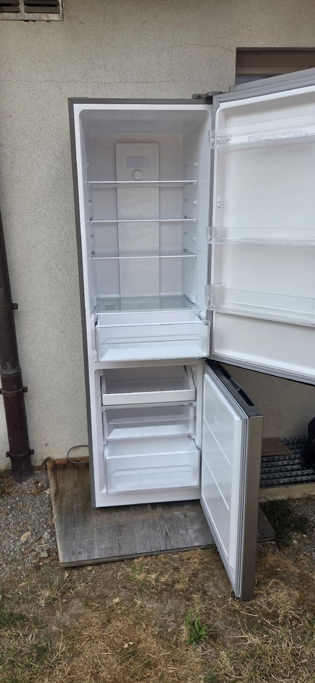 Réfrigérateurs: Kühlschrank Model KSTK 300 – D'occasion à Aesch LU par hooz 1