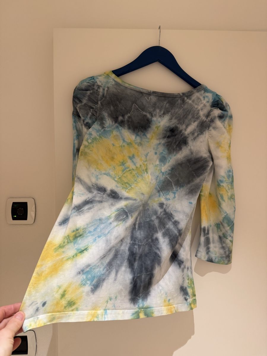 T-shirt: Batik Shirt, Gr.M – Usato da Uster venduto da Flummi 3