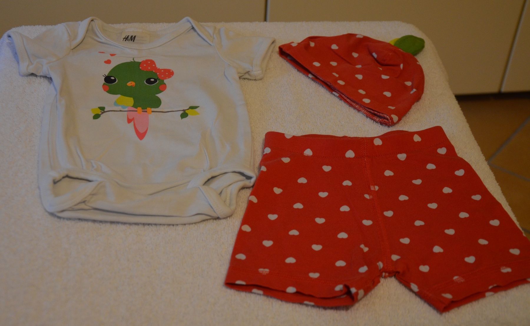 Lotti & Set di vestiti: TAILLE 62 – Usato da Chiasso venduto da Dolly015