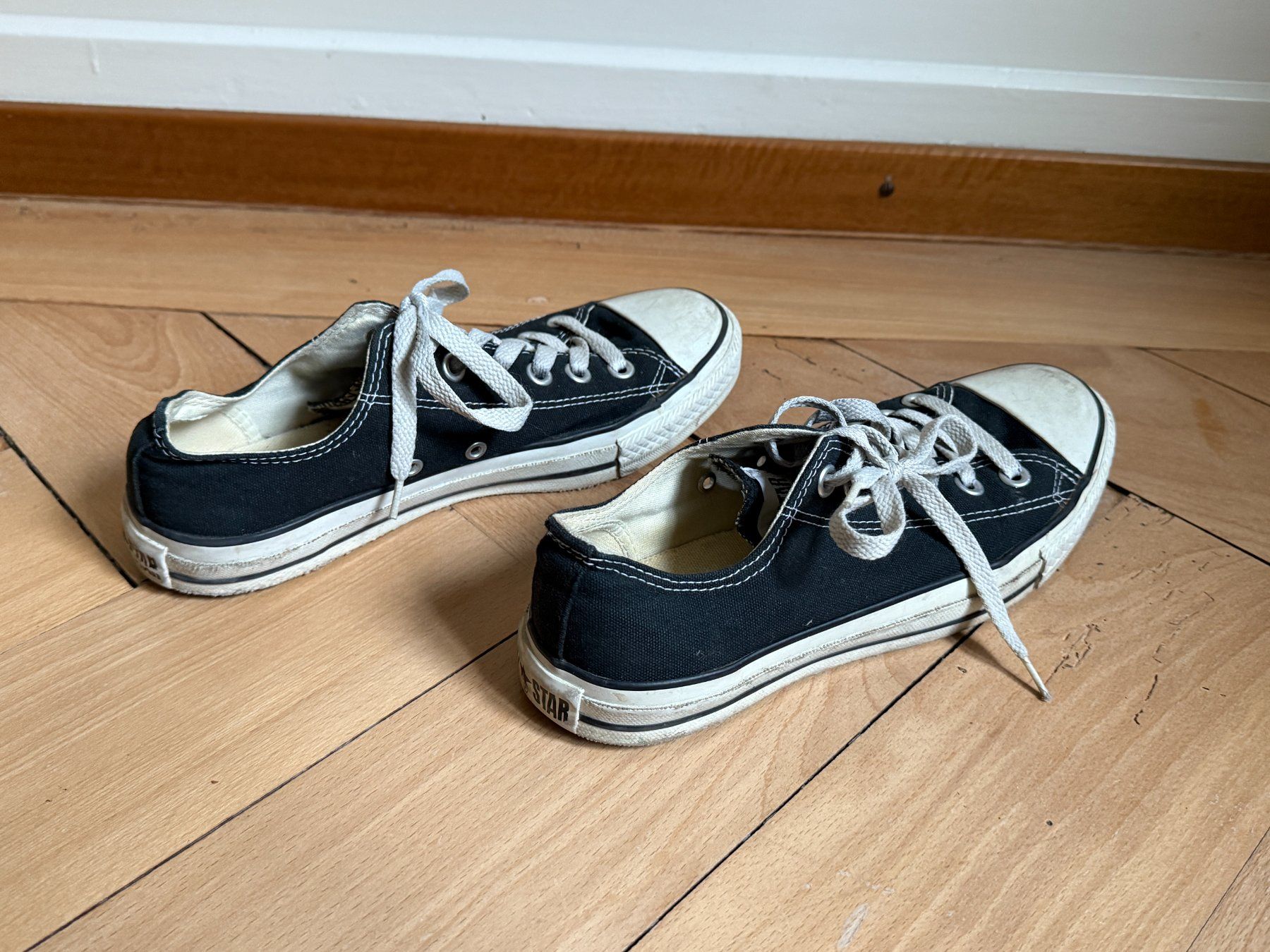 Converse Damenschuhe: CONVERSE - Chucks Sneaker schwarz 38 – Gebraucht aus Zürich von Diazaio 2