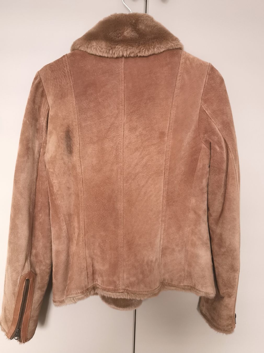 Hallhuber Giacche: Warme Lederjacke Gr. 36 Echtleder Hallhuber – Usato da uster venduto da colorpw 2