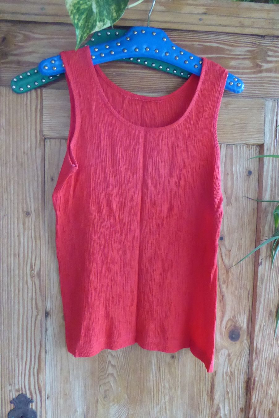 Tops: Rotes  schönes Top Gr S – Gebraucht aus Sargans von Benziner