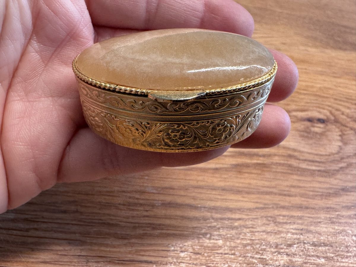 Spardosen: Vintage Schmuckdose Pillendose mit Onyx – Gebraucht aus Niederbüren von Oetschli 7