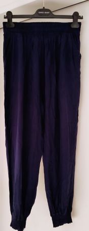 Leichte Sommer-Hose Gr. M/L - olive, schwarz, dunkelblau 