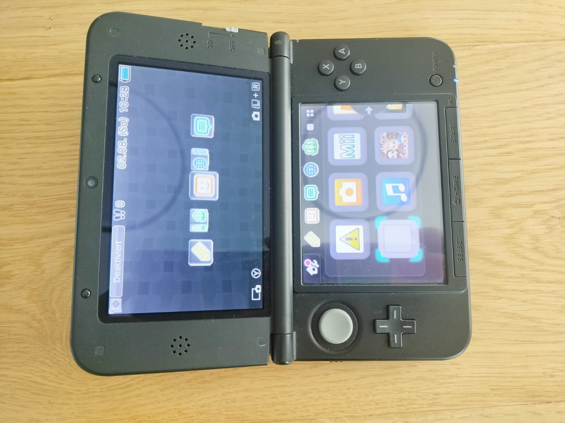 Nintendo Konsolen: Nintendo 3DS XL Metallic Blue mit Stift – Gebraucht aus Wil SG von kaizzen 9