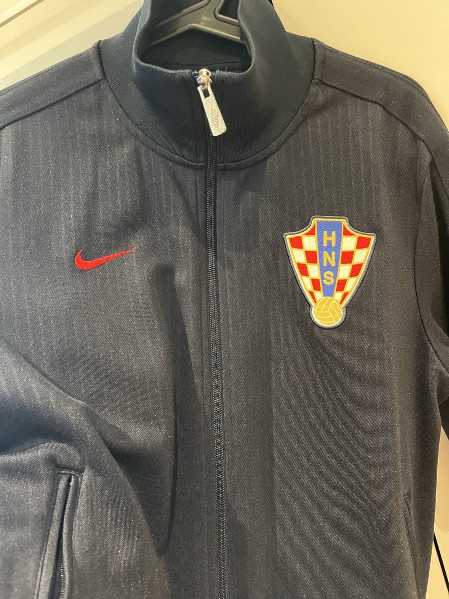 Nike Vestes: Kroatien Jacke Retro – D'occasion à Sursee par dok_bz9b 1