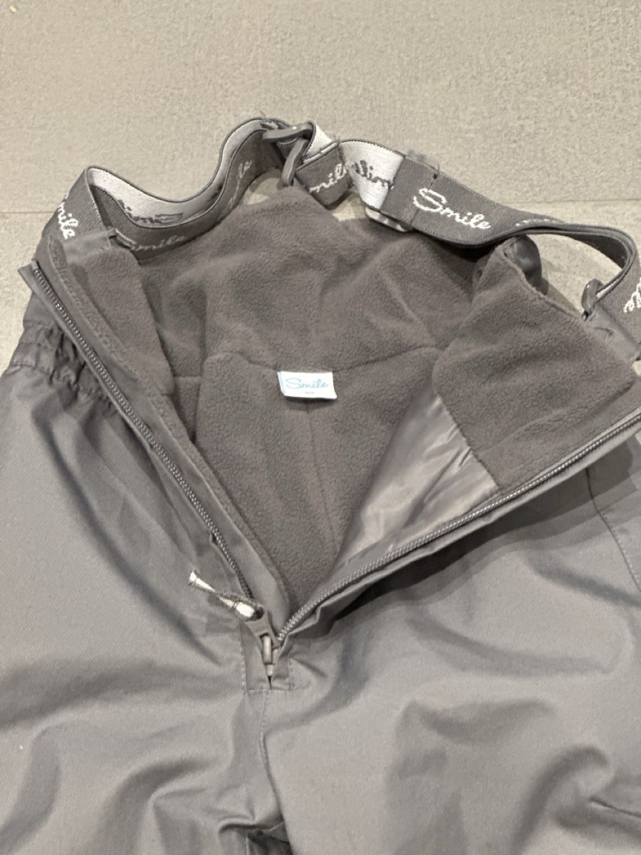 Pantaloni: Neu Smile Skihose grau 80 – Nuovo (secondo la descrizione) da Affeltrangen venduto da admar 1
