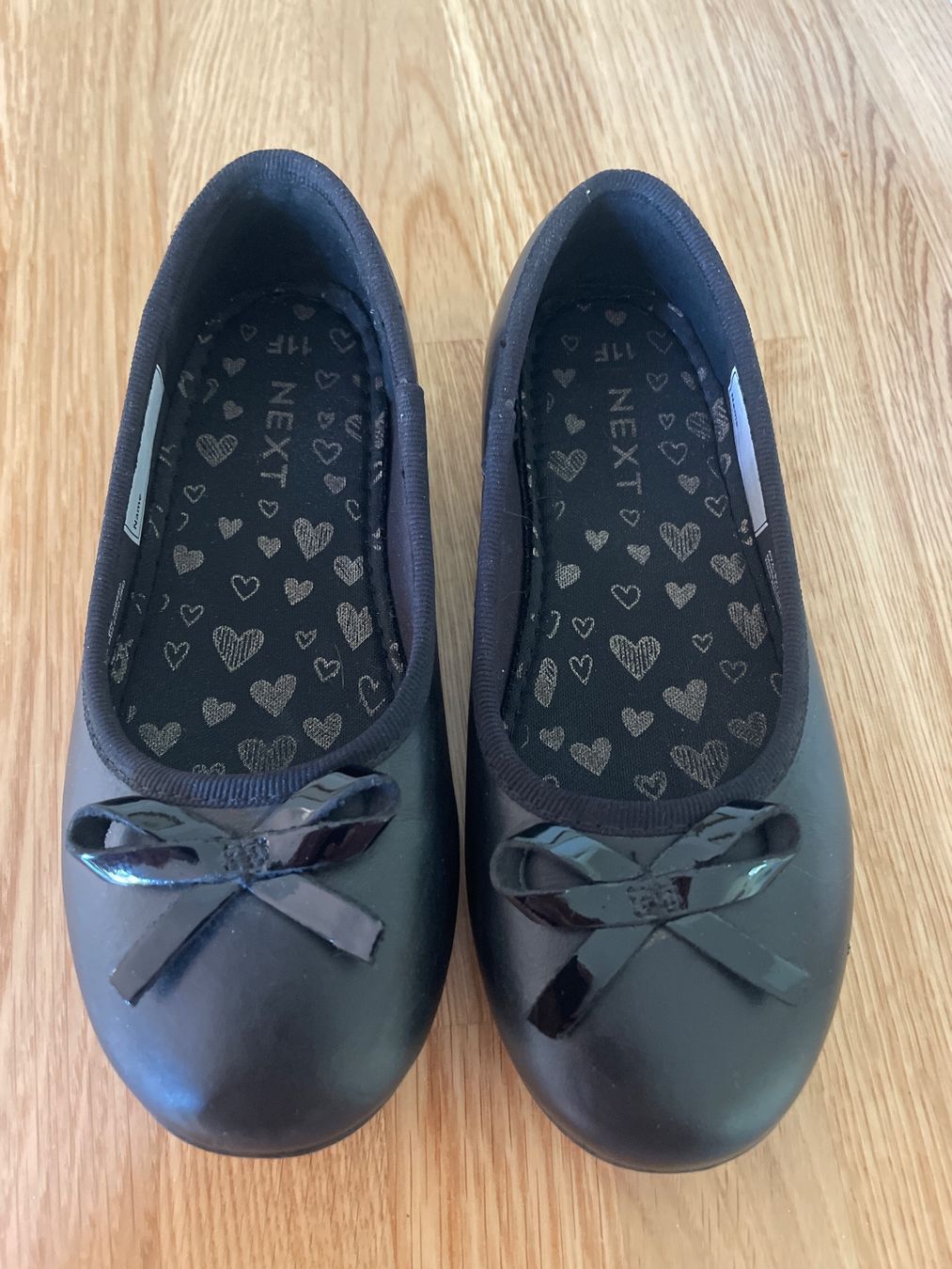 Next Scarpe per ragazze: Ballerina Grösse 28, 1x getragen – Nuovo (secondo la descrizione) da Schönholzerswilen venduto da MichaelaSommer 1
