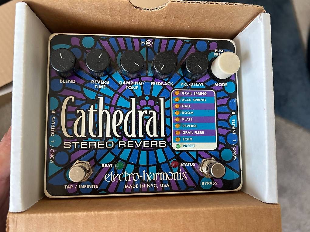 Strumenti musicali: Electro Harmonix Cathedral Stereo Reverb Effekt Pedal – Usato da Bern venduto da lor_s9hx
