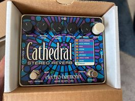 Electro Harmonix Cathedral Stereo Reverb Effekt Pedal