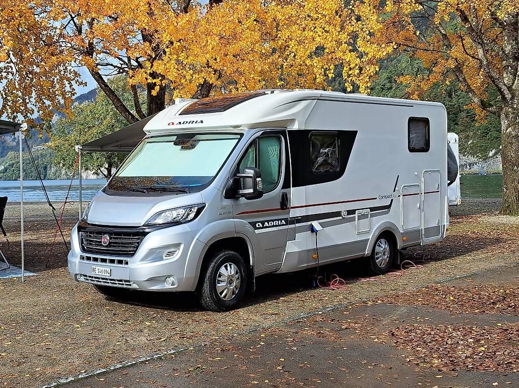 Camping Fahrzeuge: Wohnmobiel Adria – Gebraucht aus Lyss von schacheli 2