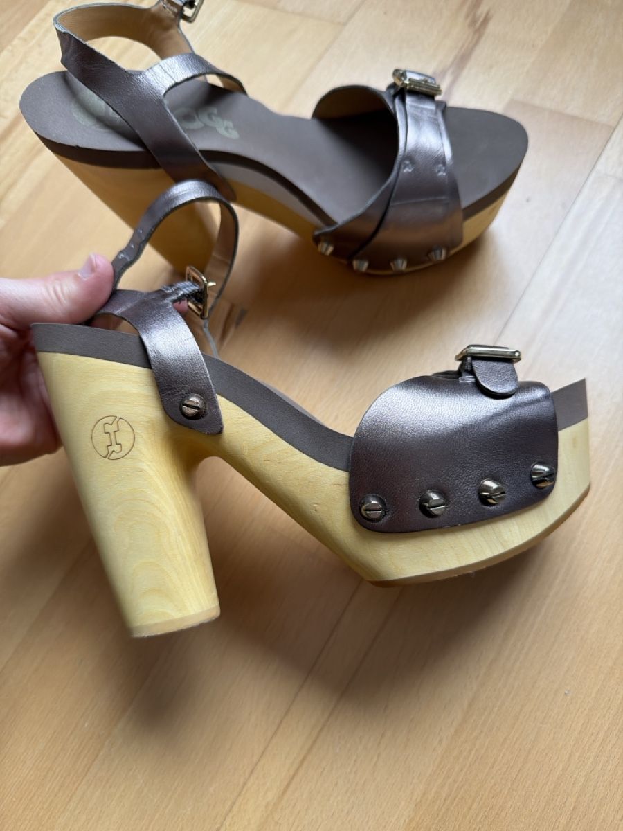 Scarpe da donna: Holz Sandalen von floh Gr. 37 – Usato da Oberrohrdorf venduto da Mariann79 3