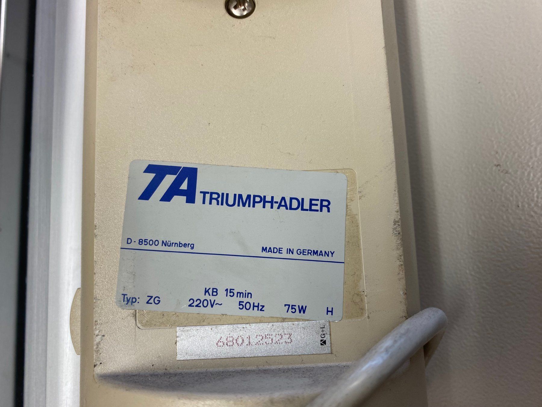 Aktenvernichter: Triumph-Adler Secret Star Schredder – Gebraucht aus Brunnen von Nala2929 1