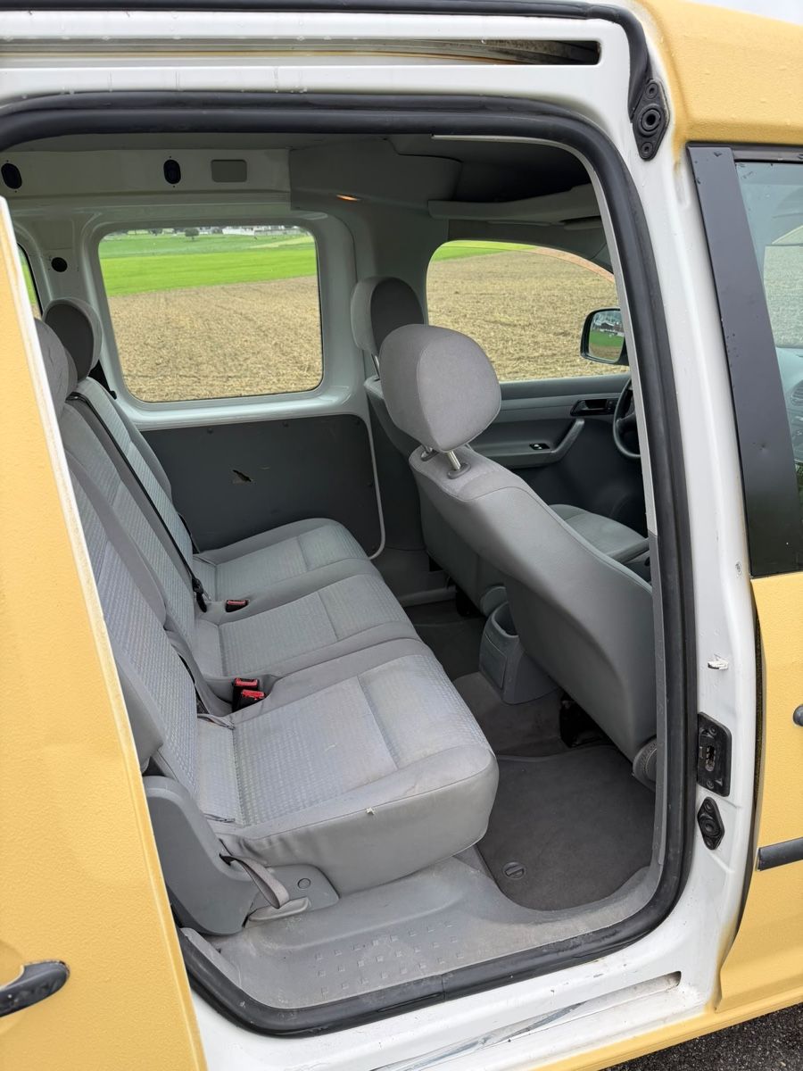 VW Veicoli commerciali: VW Caddy 1.4l Klima Ab MFK – Usato da Reinach AG venduto da LARO56 8