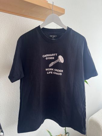 Carhartt T-Shirt Gr.M „Work Order Life Chaos“