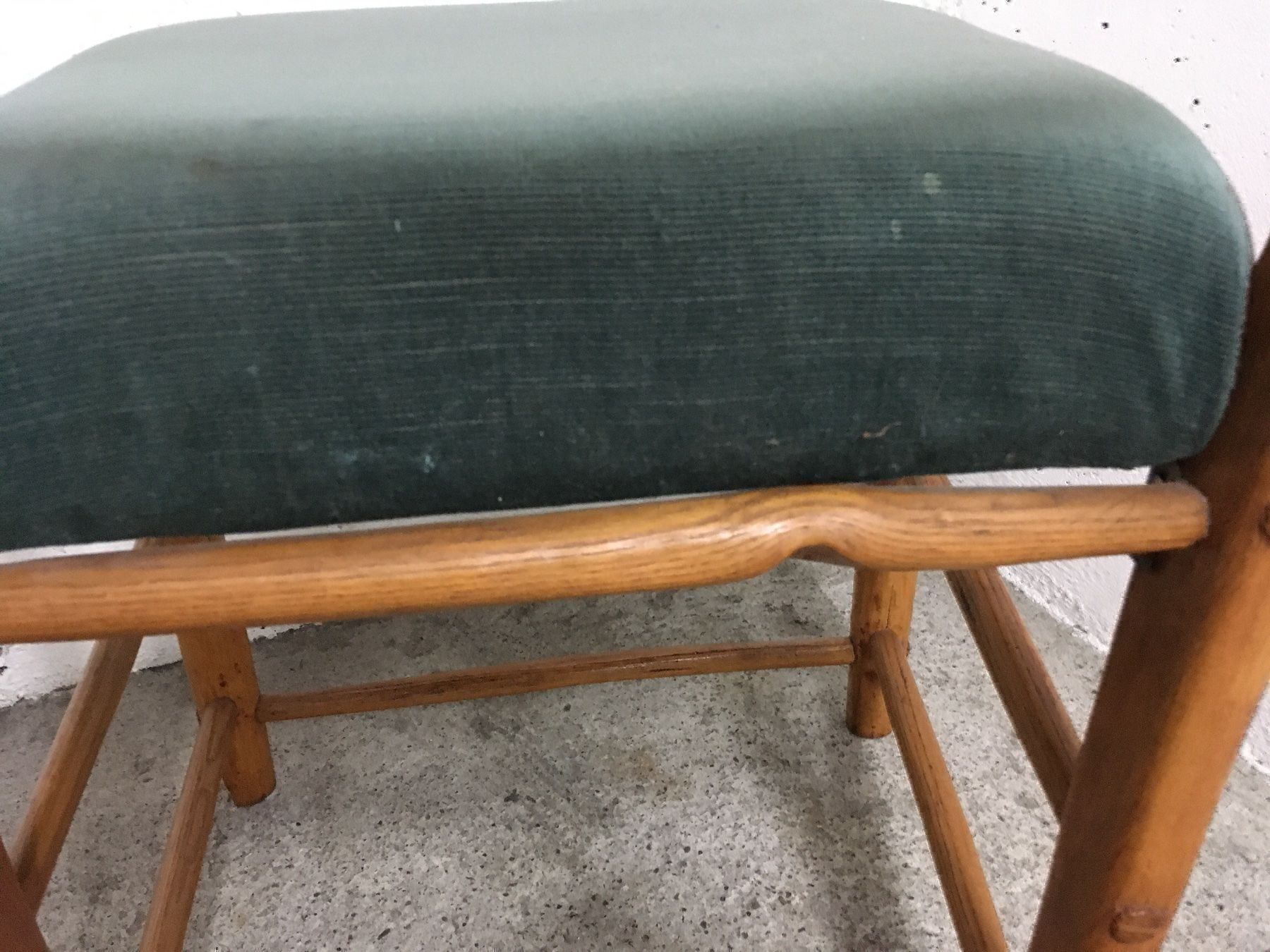 Stühle: Chaise ancienne en bois – Gebraucht aus Vernier von Leandro055 6