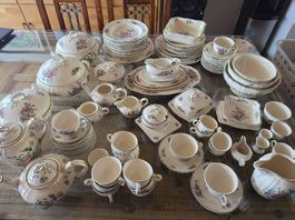 Grosses Villeroy & Boch Mettlach Geschirrservice 