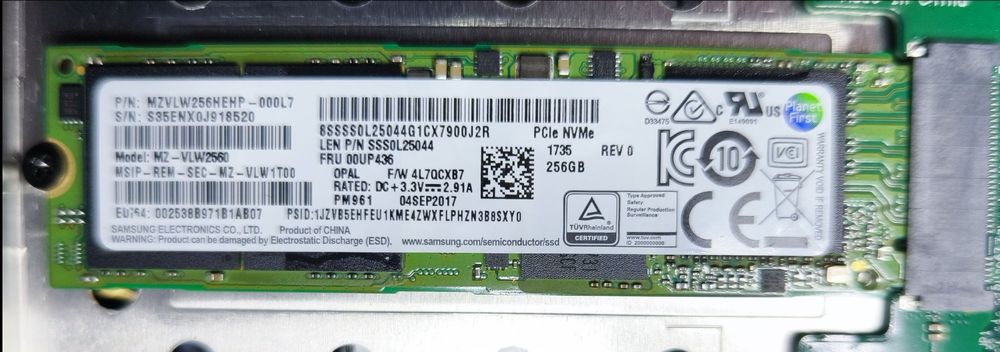 Nvme 256 Go Pcie Gen3 X4 8 Go-S M.2 2280 3D Nand R-W Jusqu'À 2100-1800