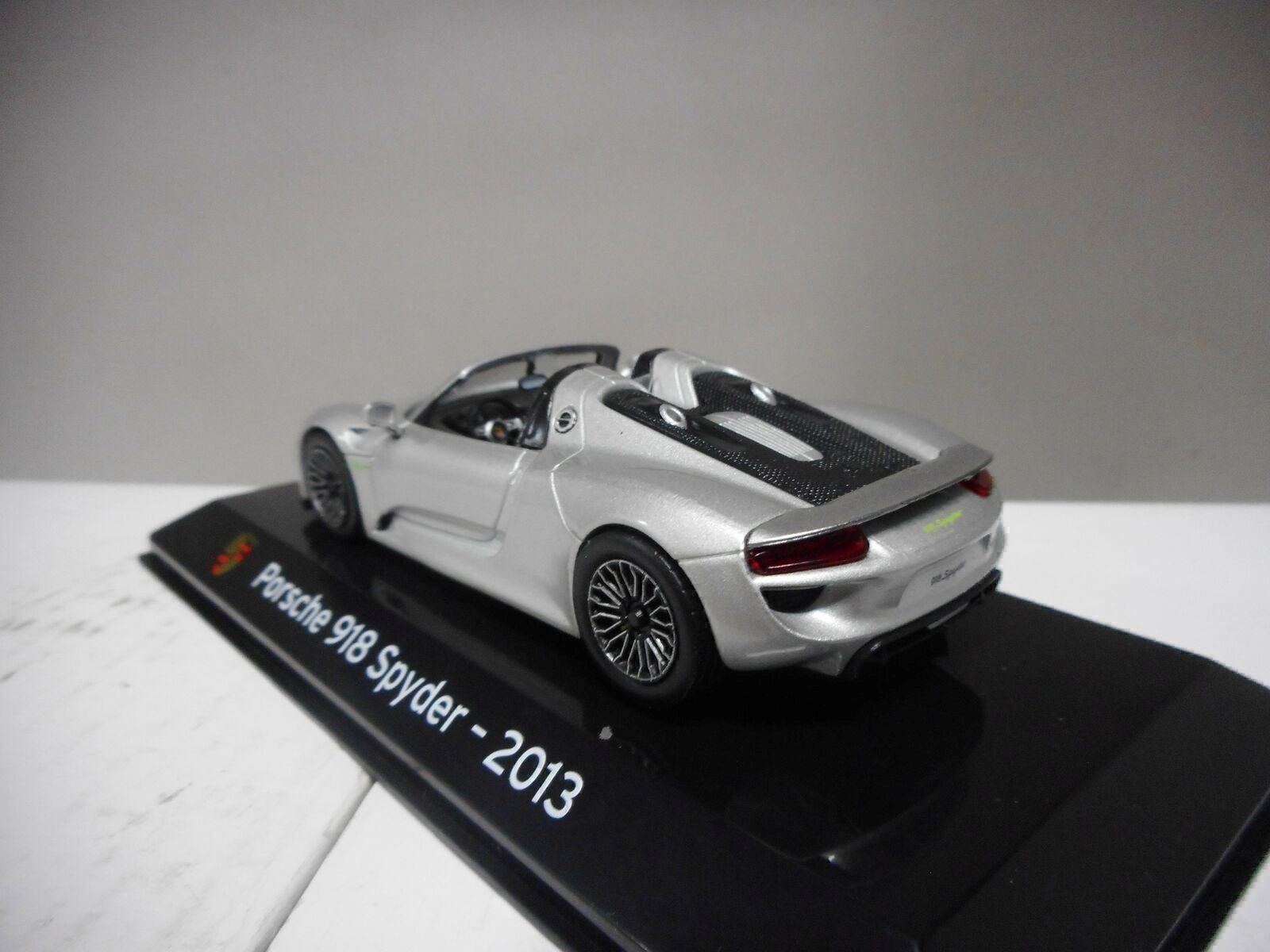 Modellini d'auto: Porsche 918 Spyder (2013) – Nuovo e nell'imballaggio originale da Flawil venduto da Imperiosud 3