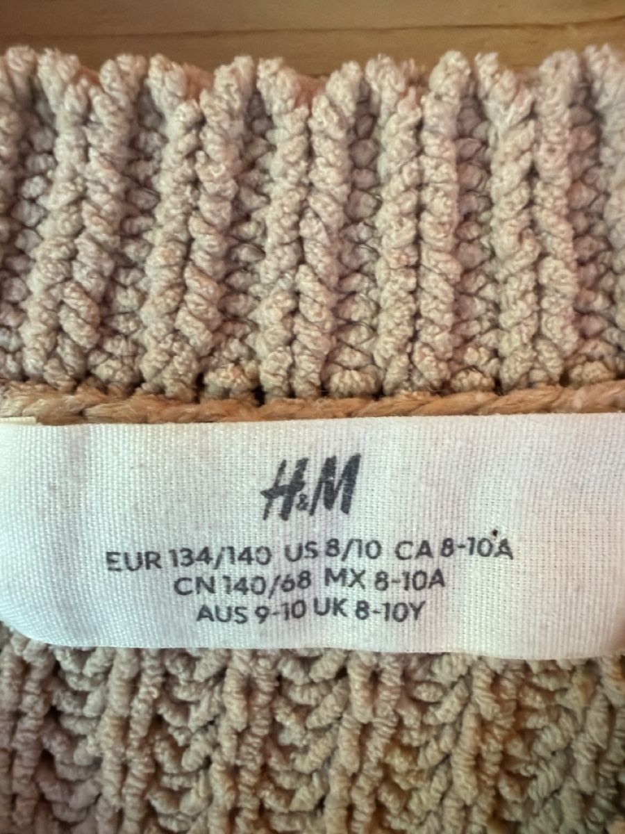 H&M Pulls et sweat-shirts: Strickpullover Gr. 143/ 140 H&M – Neuf (Voir description) à Saanenmöser par ballerinas 2