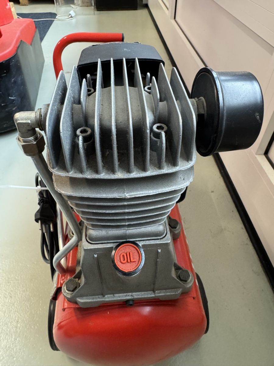 Compressori: Kompressor – Usato da Reigoldswil venduto da pet_dj8f 3