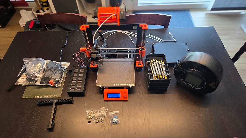 Stampanti 3D: Prusa MK3S mit Bondtech & Mosquito Hotend, inkl. Gehäuse – Usato da Ermenswil venduto da D3Troy