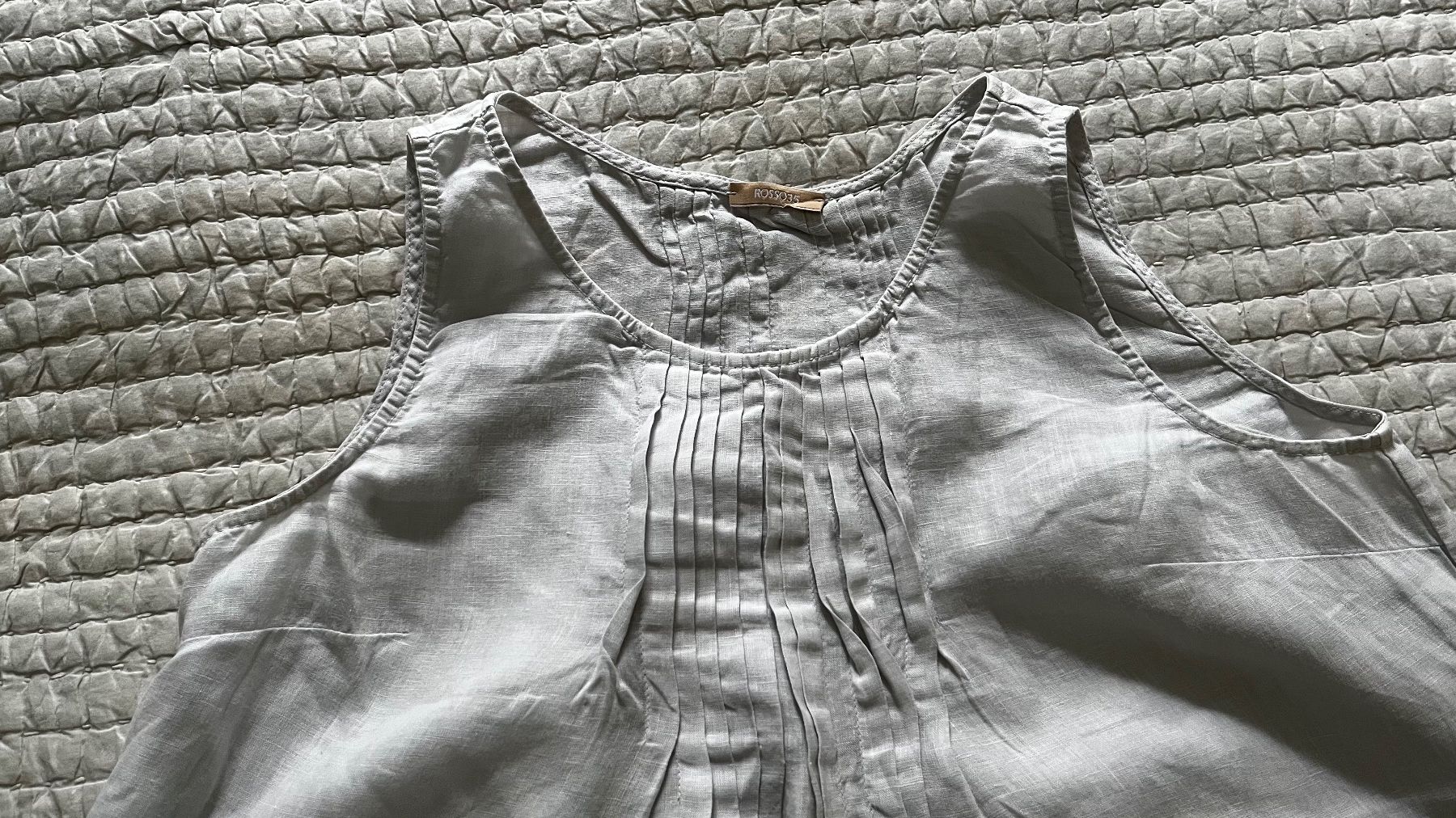 Rosso35 Tops: ROSSO35: hellgraues weites Leinentop – Gebraucht aus Zürich von ann_ngp7 1