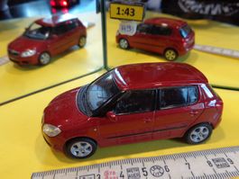 Skoda Fabia 1:43 (ohne Box) Arbex  > (H9)