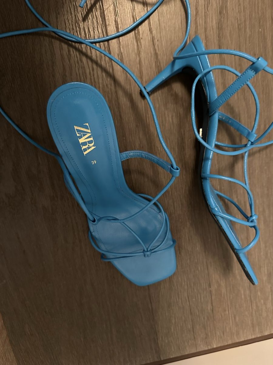 Zara Damenschuhe: Zara Blue Lace Up Heels 39 – Gebraucht aus Kilchberg von AK_KB 2