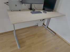 IKEA Schreibtisch Fredrik ahorn / grau Metall