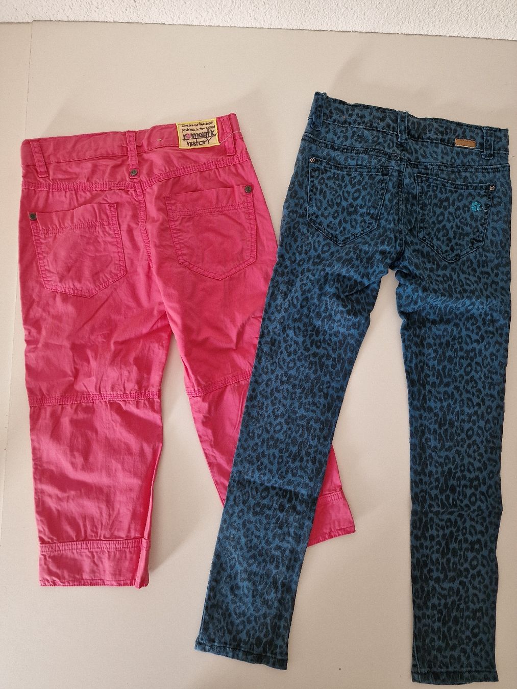 Lotti & Set di vestiti: 2 Hosen, Miss Bondi Gr. 140 – Usato da St. Margrethen SG venduto da Goldig 1