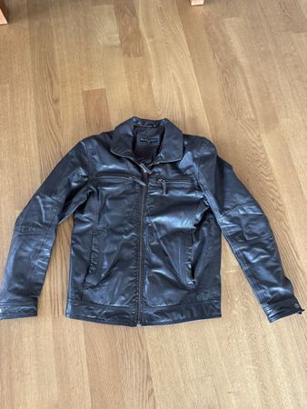 Lederjacke schwarz Grösse M guter Zustand