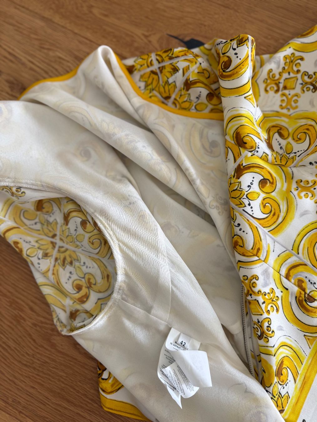 Vestiti: Wunderschönes Kleid aus reiner Seide  Gr. 38 – Nuovo (secondo la descrizione) da Reigoldswil venduto da benja01 7