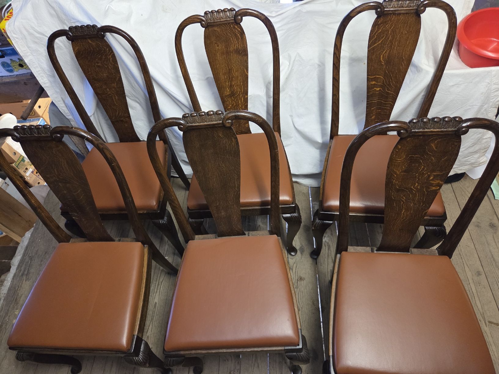 Stühle: 6 antike Lederstühle – Gebraucht aus Wädenswil von weihpos