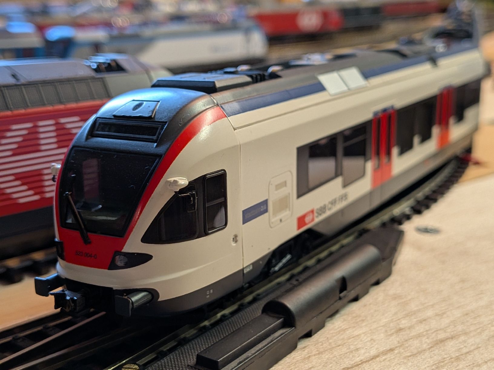 Liliput Trains électriques: Flirt Liliput  – D'occasion à Rebstein par StudiBach 1