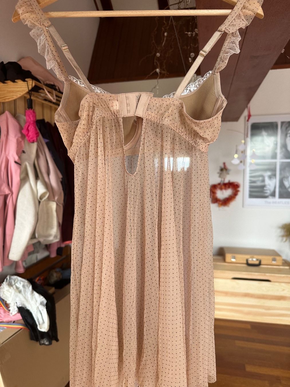 Robes: Dessous – D'occasion à Herzogenbuchsee par SaRaDe77 2