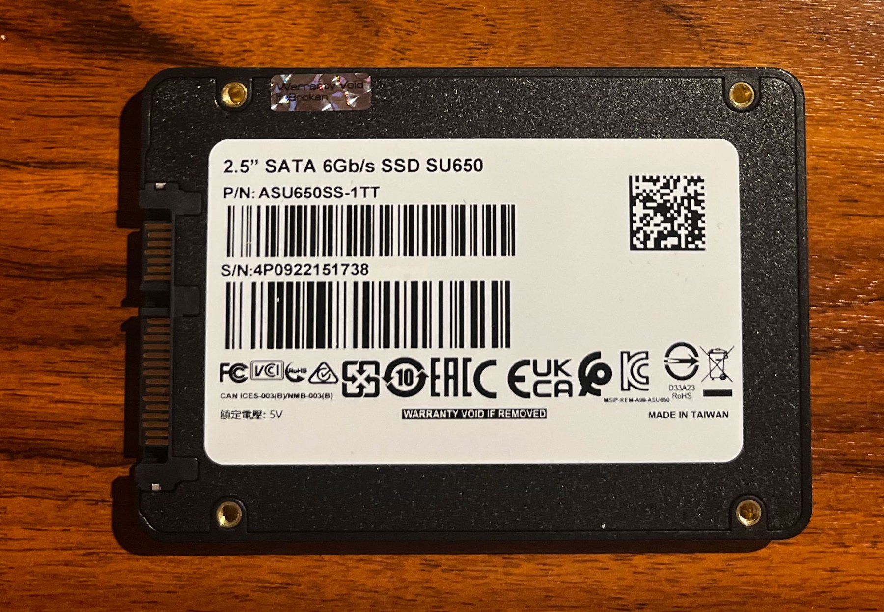 Disques durs: ADATA SU650 1TB SSD SATA III 02 – D'occasion à Arbon par Clingfreeze 1
