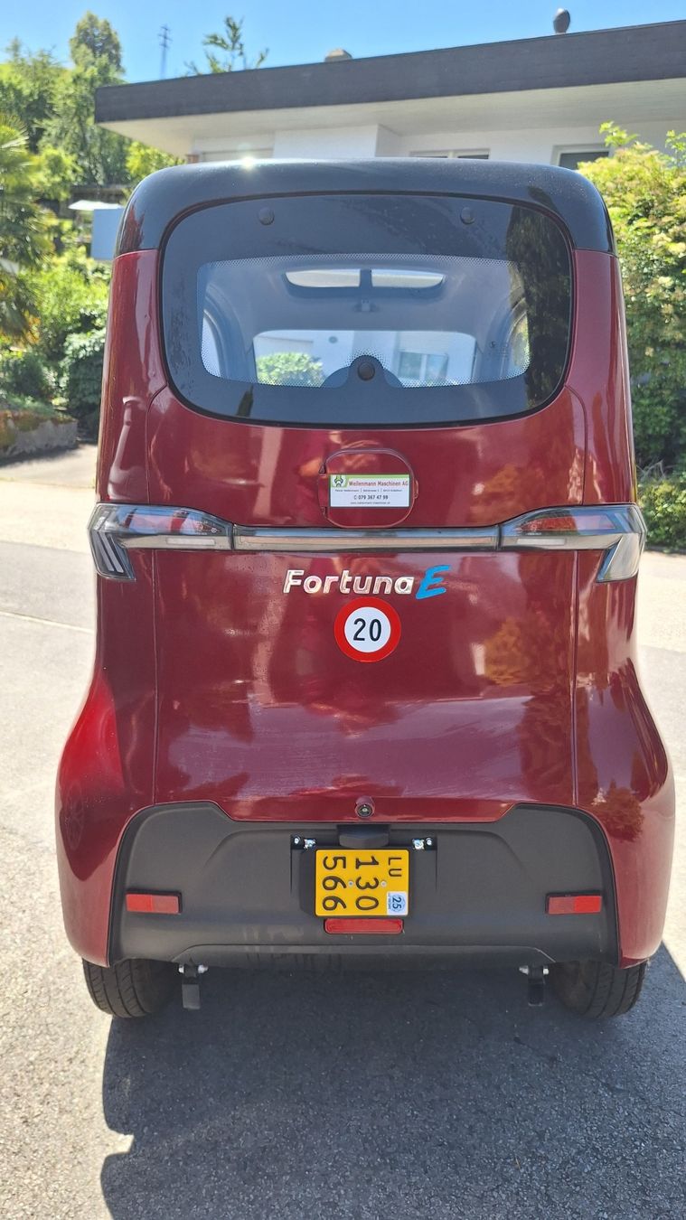 Veicoli elettrici: Fortuna E - Kabinenroller – Usato da Kriens venduto da nil_cf5s 3