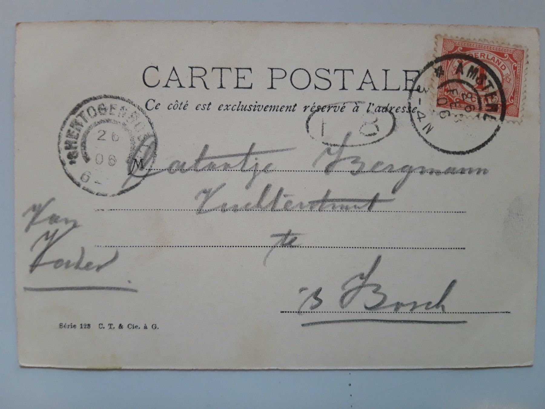 Cartoline postali: Baby das Zeitung liest, Genfer Zeitung – Usato da Sargans venduto da nicsam1815 1
