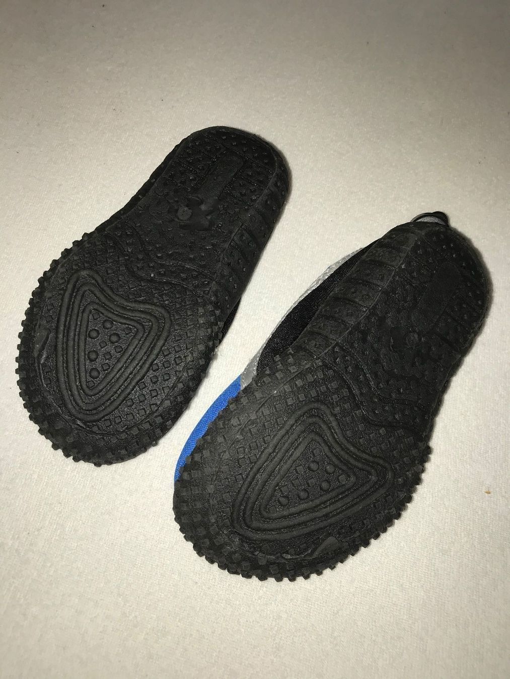Scarpe per ragazzi: Baby Schwimmschuhe Gr.23 – Usato da Meilen venduto da Exclusive00 2