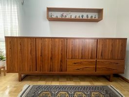 Sideboard aus Palisanderholz