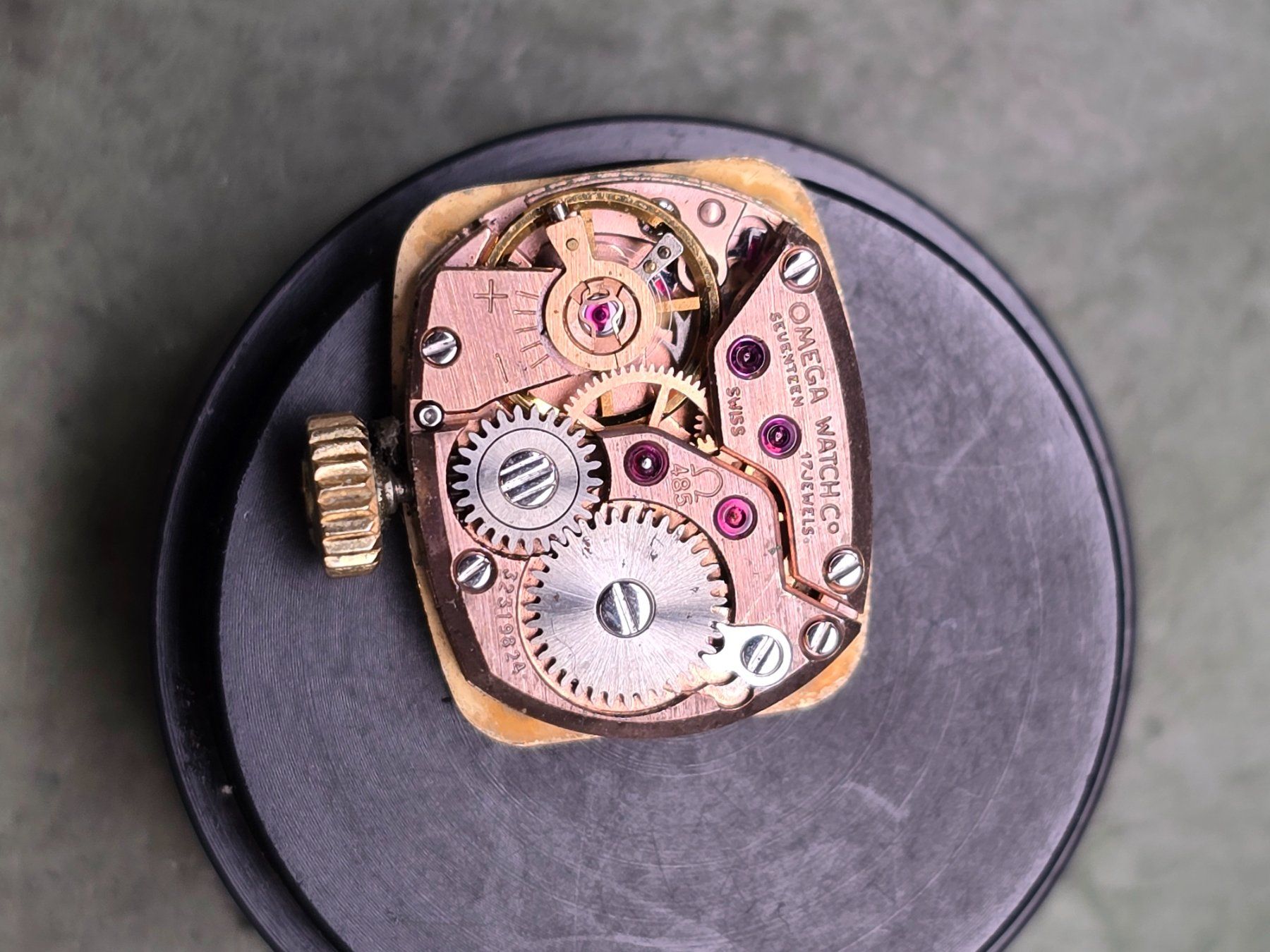 Omega Uhren: Mouvement Omega 485 – Defekt aus Tramelan von Nirdan 3
