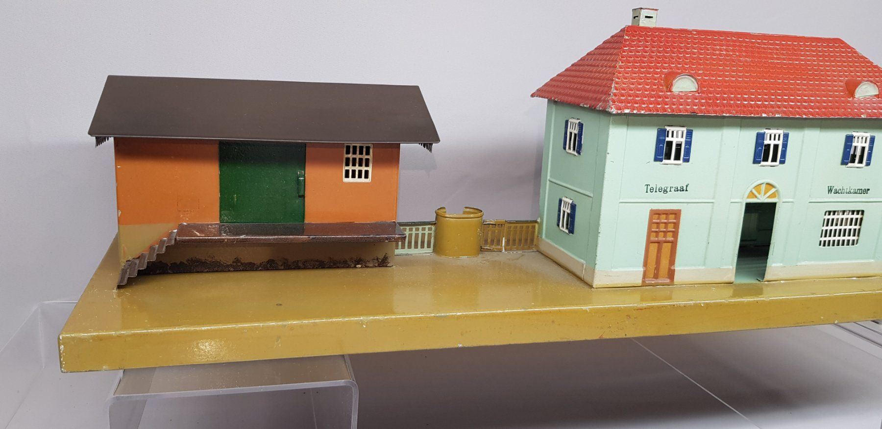 Märklin Modellini di ferrovie: schöne Märklin 2003, Bahnhofsanlage – Usato da Ziefen venduto da Lizzy60 1