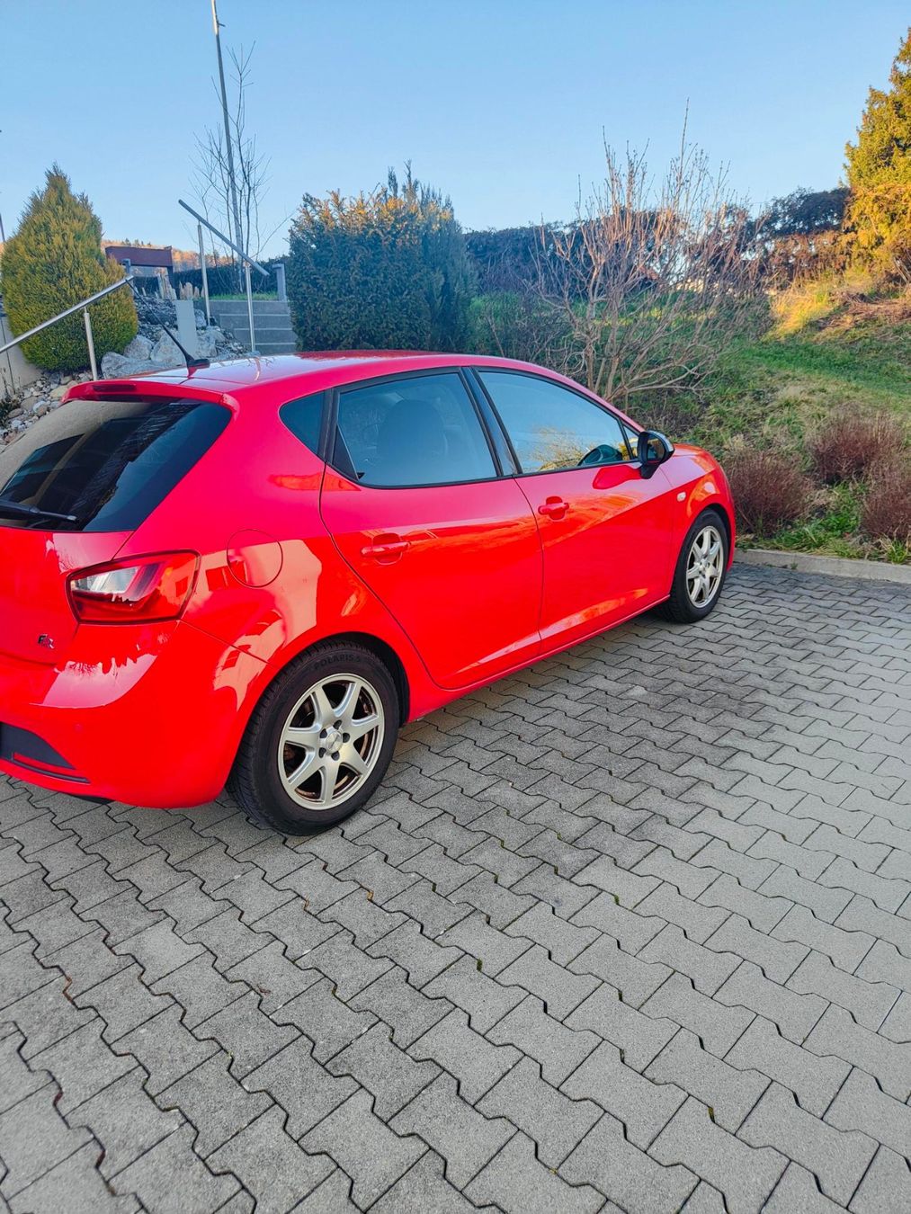 Seat Automobili: Seat Ibiza 1.0 FR – Usato da Neftenbach venduto da Hagman1 2